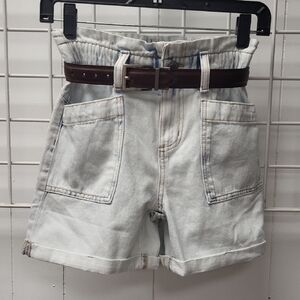 SO Light Wash High-Waist Denim Shorts with FREE Brown/Black Belt, Size 8